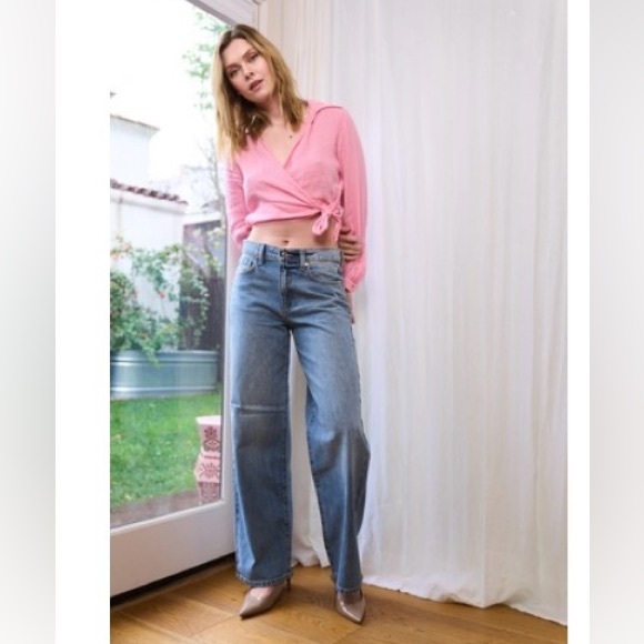 056. High Rise Wide Leg Jean - Picture 1 of 1